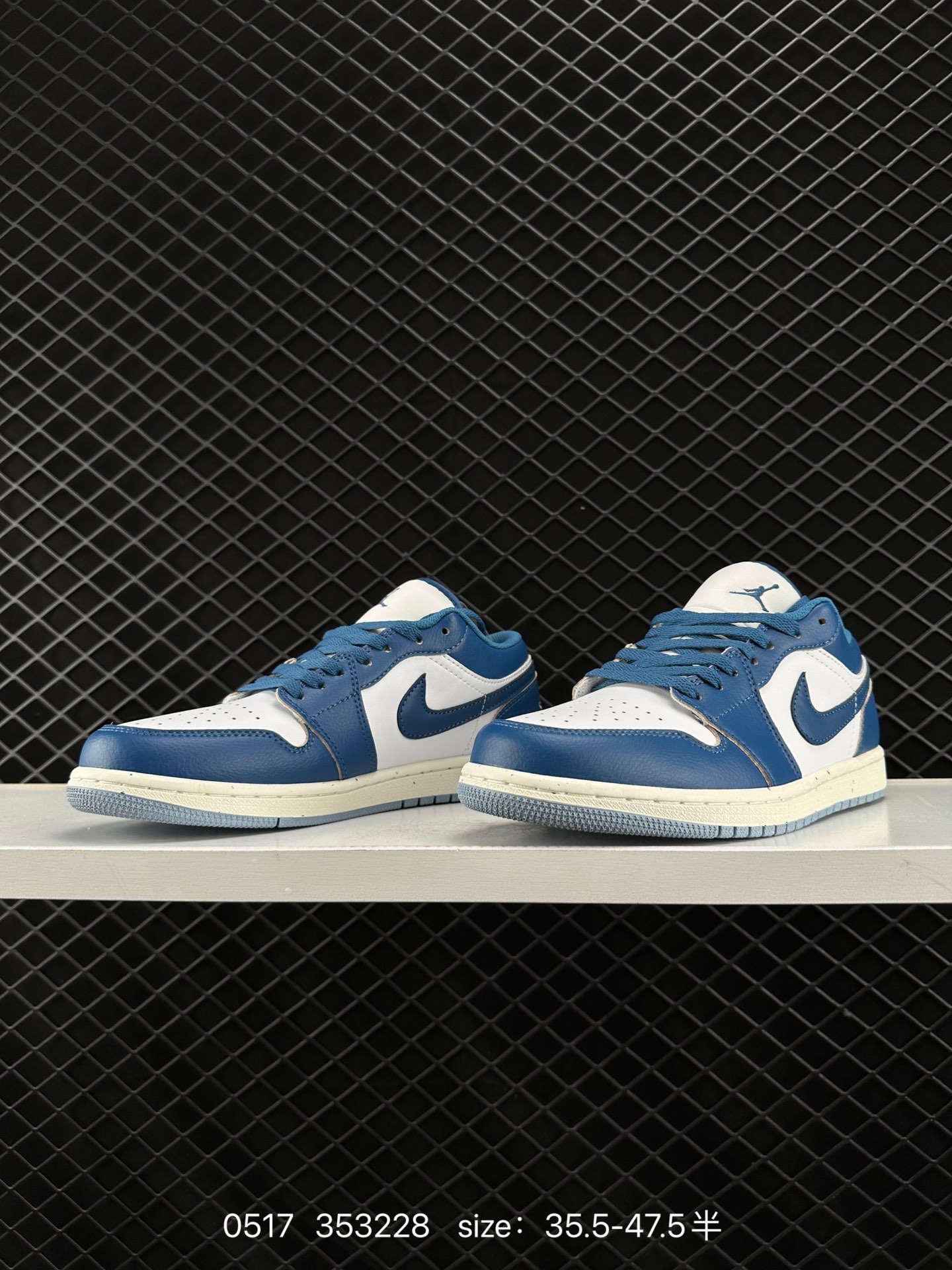 Air Jordan 1 Low AJ1